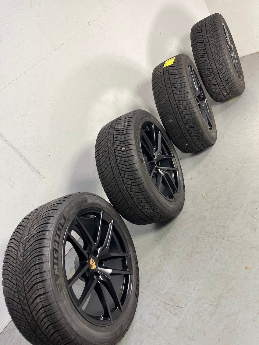 Porsche Macan III S 20“ WINTER RÄDER Michelin nur 600Km DOT2023