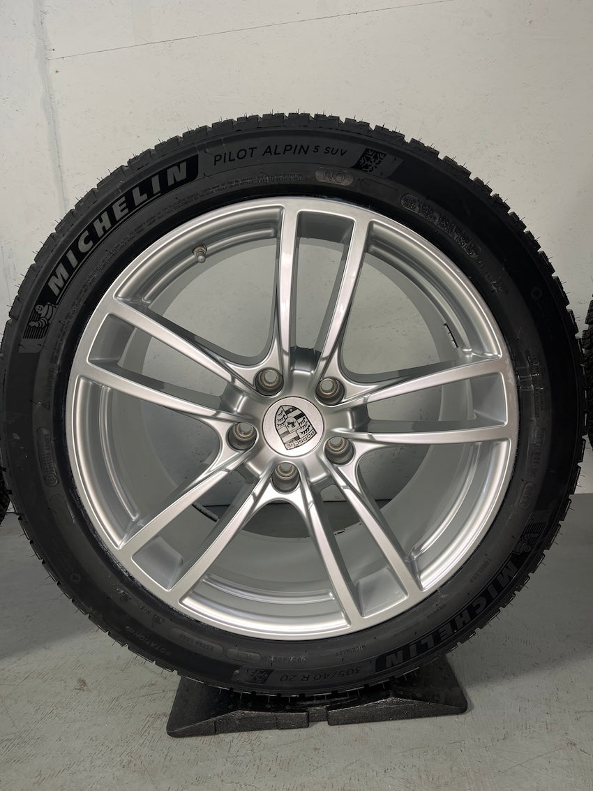 Porsche Cayenne COUPE 20 Zoll E3 I SPORT Winter Räder Michelin NEUREIFEN