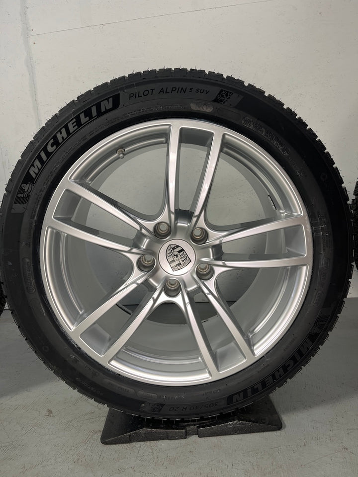 Porsche Cayenne COUPE 20 Zoll E3 I SPORT Winter Räder Michelin NEUREIFEN