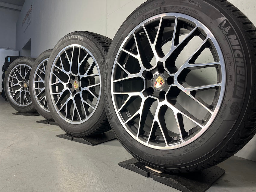 Porsche Macan I und II 20 Zoll RS Spyder Winter Räder Michelin