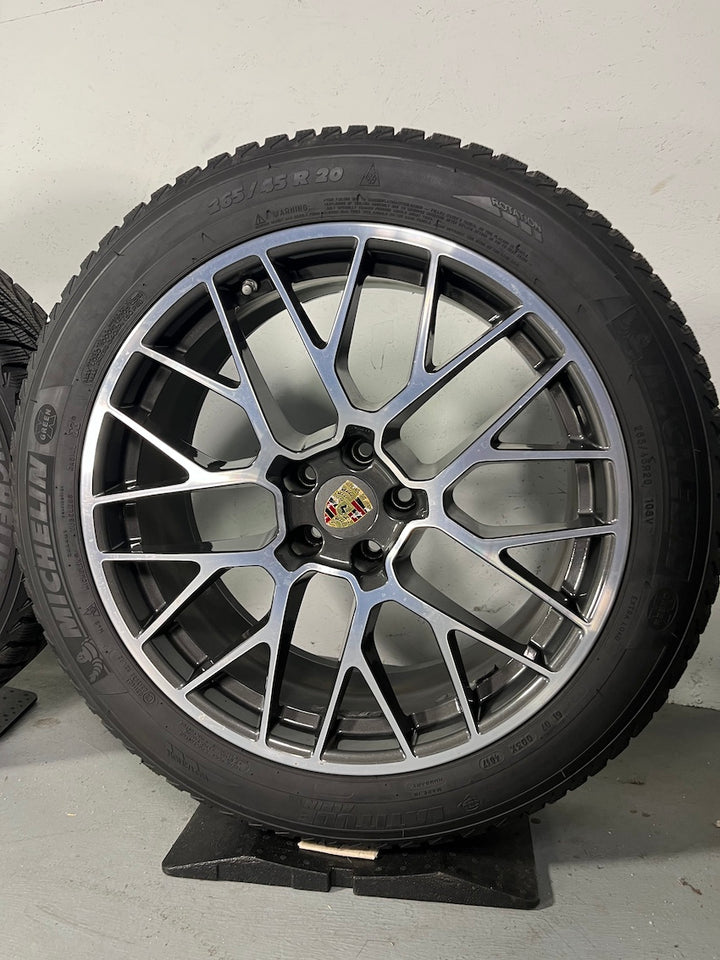 Porsche Macan I und II 20 Zoll RS Spyder Winter Räder Michelin