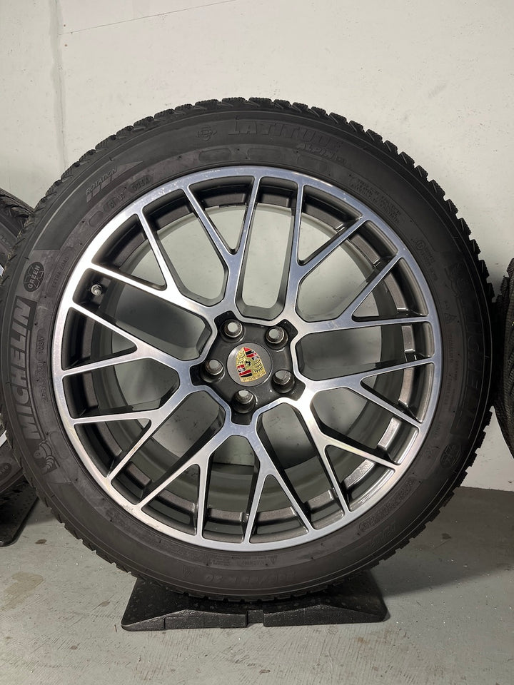 Porsche Macan I und II 20 Zoll RS Spyder Winter Räder Michelin