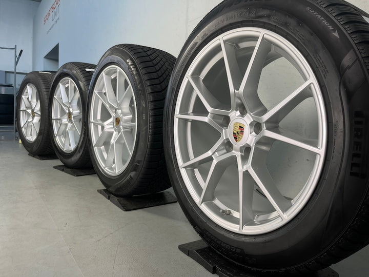 Porsche Cayenne 20 Zoll E3 II ORIGINAL CAYENNE S Winter NEUER RADSATZ Pirelli