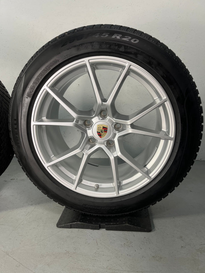 Porsche Cayenne 20 Zoll E3 II ORIGINAL CAYENNE S Winter NEUER RADSATZ Pirelli