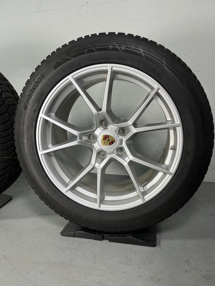 Porsche Cayenne 20 Zoll E3 II Coupe Winter Räder 1300Km Hankook DOT2023