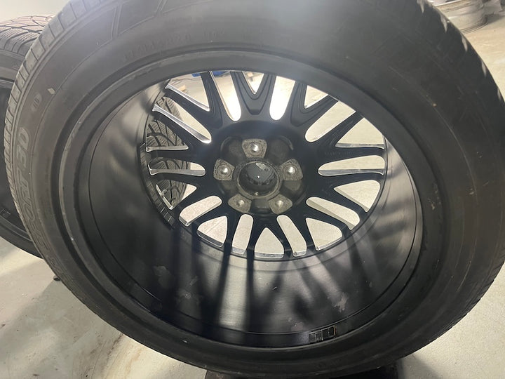 Porsche Cayenne 20 Zoll RS Spyder 958 Winter Räder Dunlop schwarz