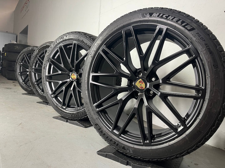 Porsche Macan III 21 Zoll RS Spyder Winter Räder Michelin DOT 2022 8mm