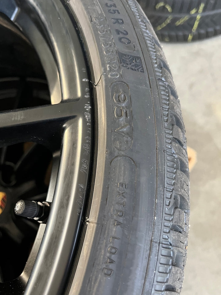 Porsche 992 20 21 Zoll Carrera S Winter Räder Michelin NEUREIFEN 2024