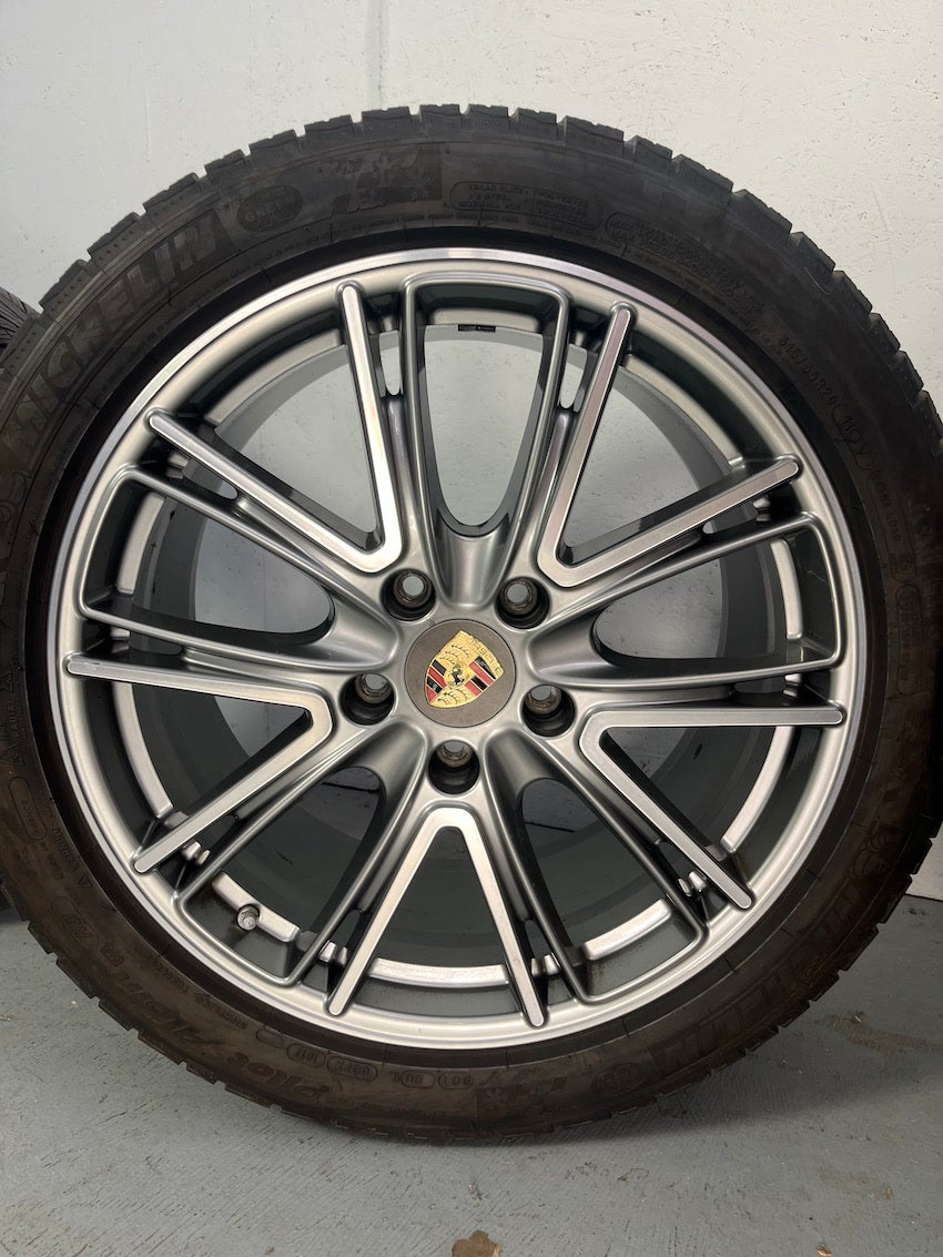 Porsche Panamera 971 20 Zoll  Exclusive Design WINTERRÄDER Michelin