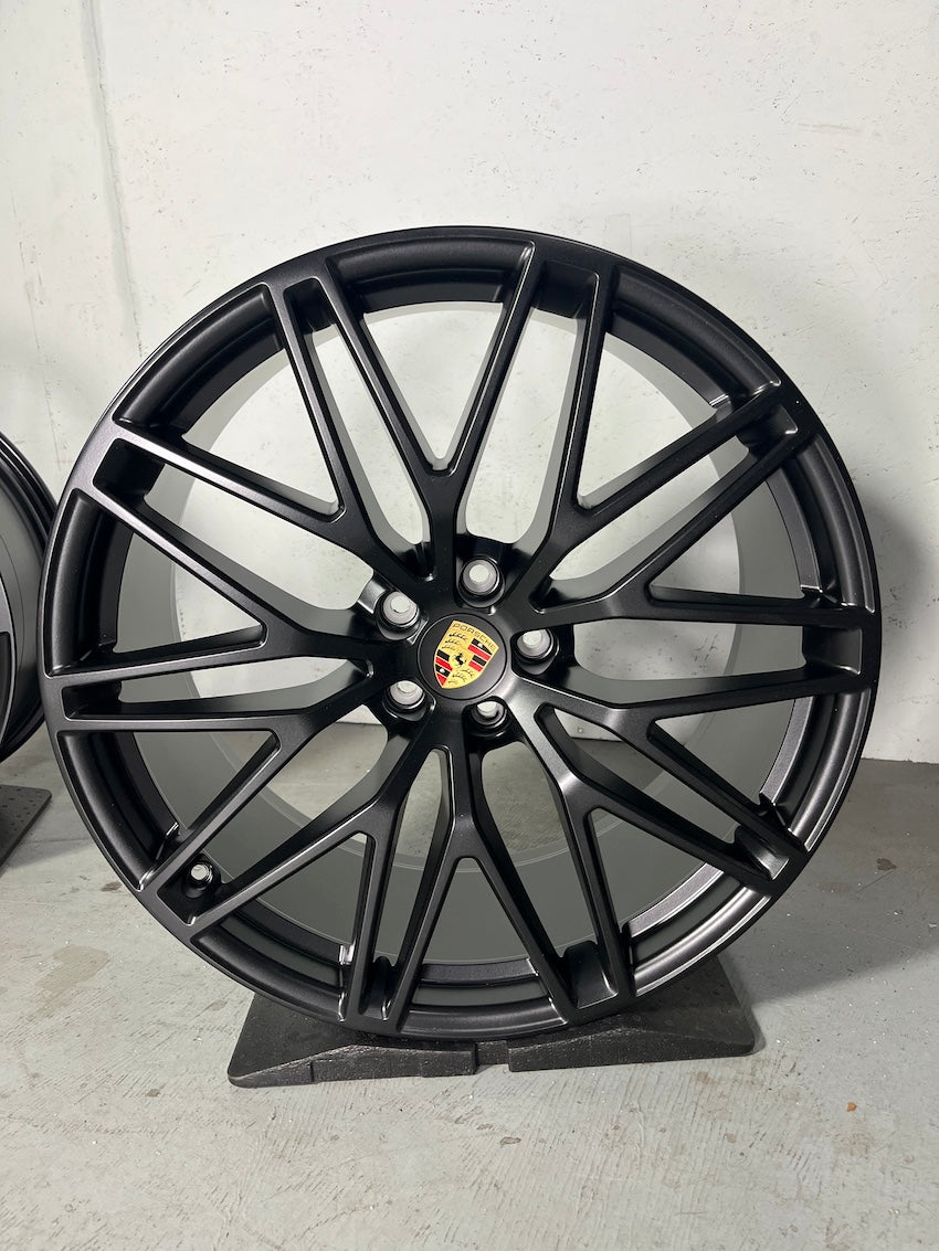 Porsche Macan III 21 Zoll RS Spyder Sommer Felgen neu