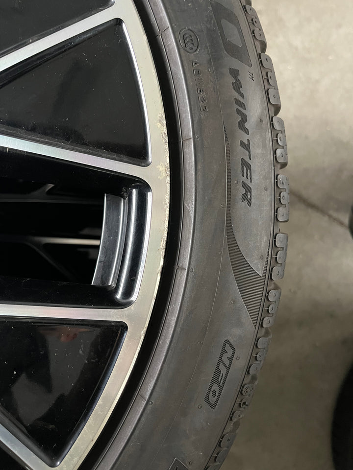 Porsche Taycan J1 20 Zoll TURBO AERO Winterräder Pirelli DOT 2022 TOP