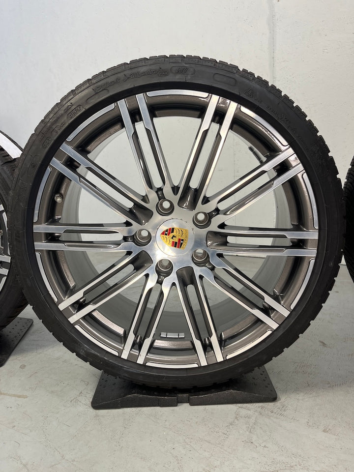 Porsche 991 20 Zoll Turbo III Winter RDK Michelin DOT2020 TOP