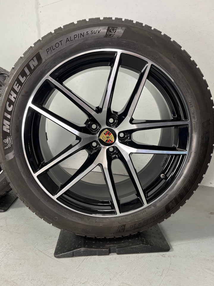 Porsche Macan III S 20“ WINTER RÄDER Michelin TOP MwSt.awb.