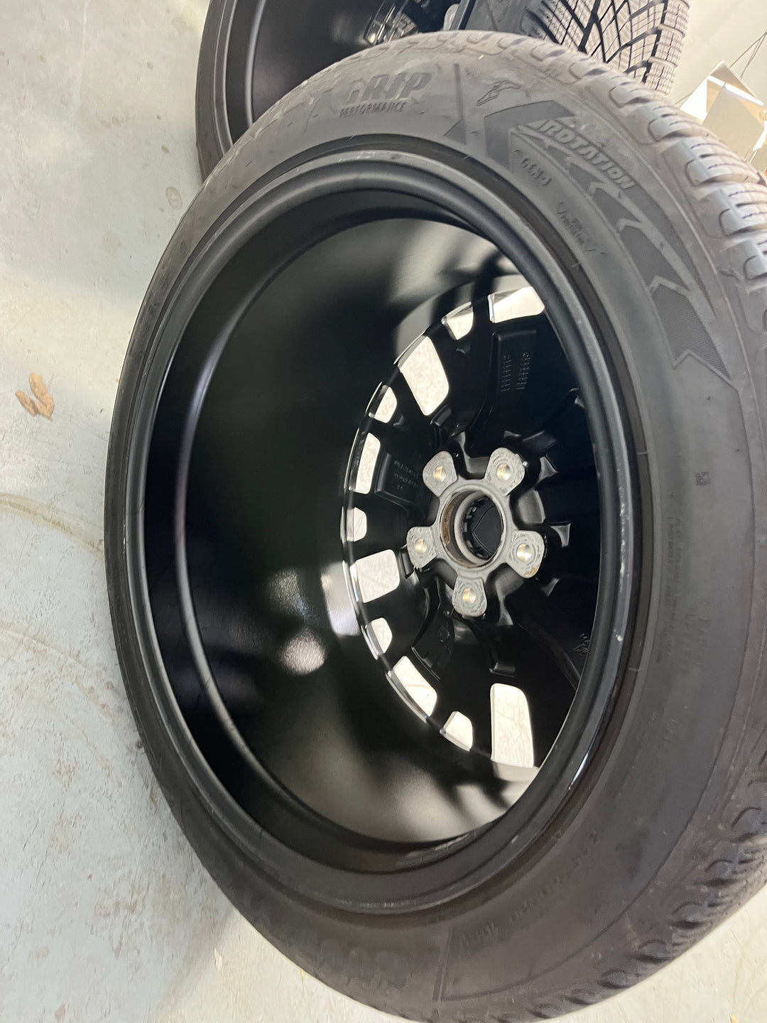 Porsche Taycan 20 Zoll TURBO S AERO Winterräder NUR 700 KM DOT2021