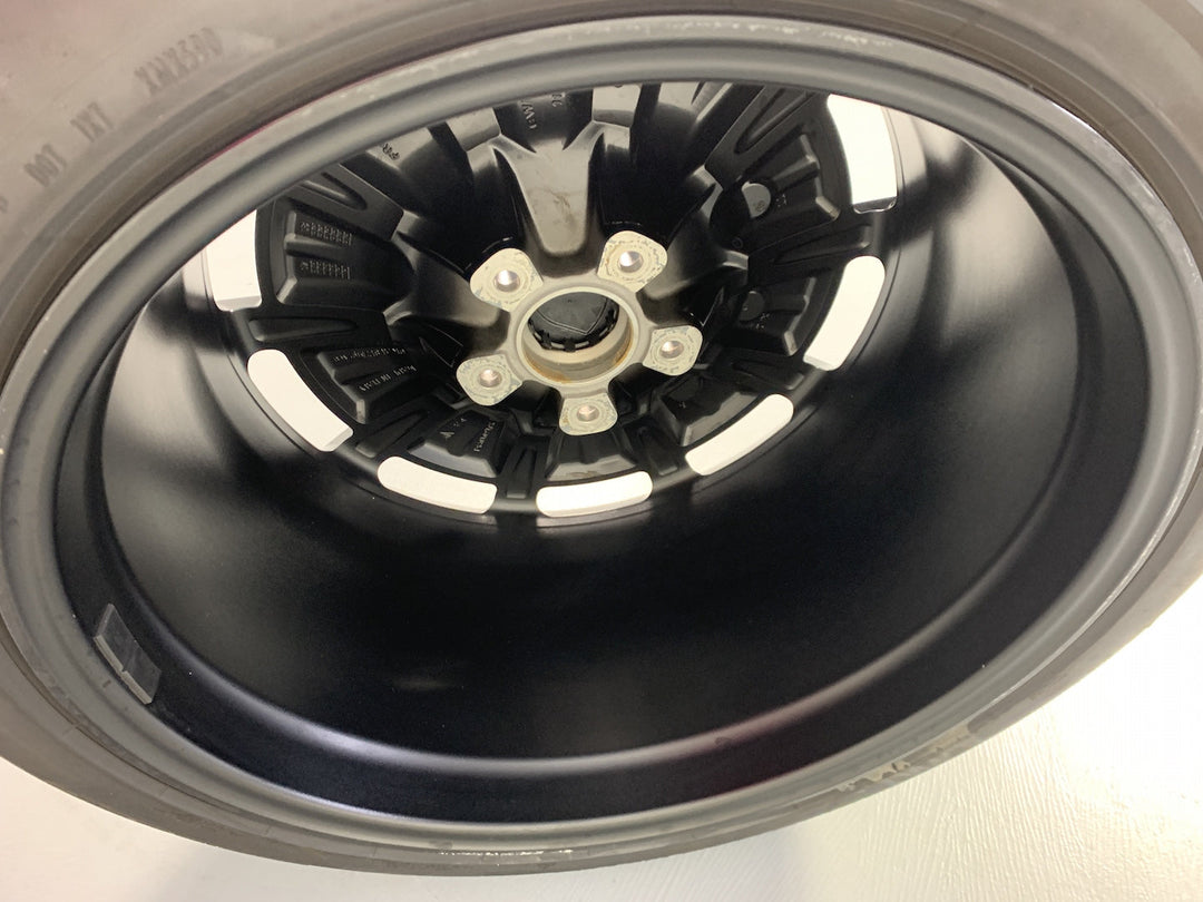 Porsche Taycan 20 Zoll Sport Aero Winterräder Pirelli DOT2022 7,5mm MwSt.awb.