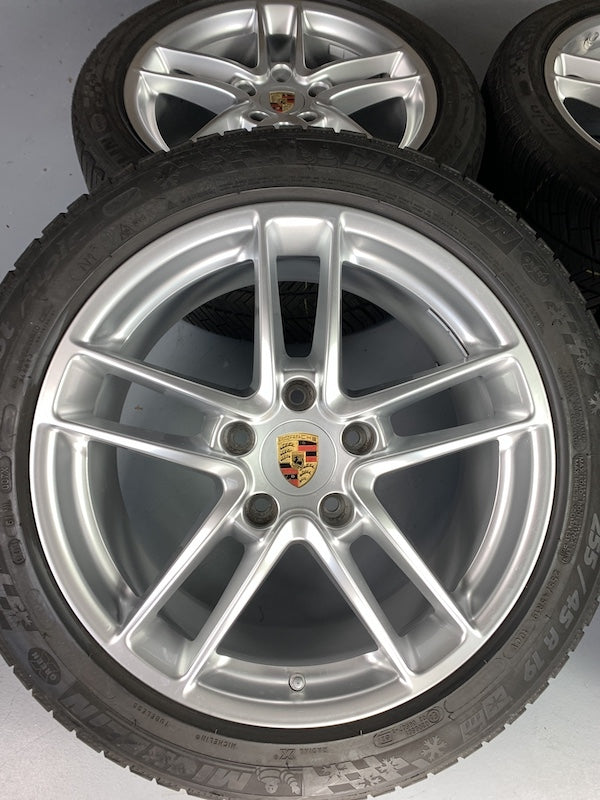 Porsche Panamera 19 Zoll Turbo II Winter 970 Michelin MwSt.awb.