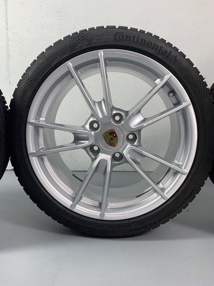 Porsche 992.1 19/20 Zoll Winterräder Continental NUR 500KM DOT2022