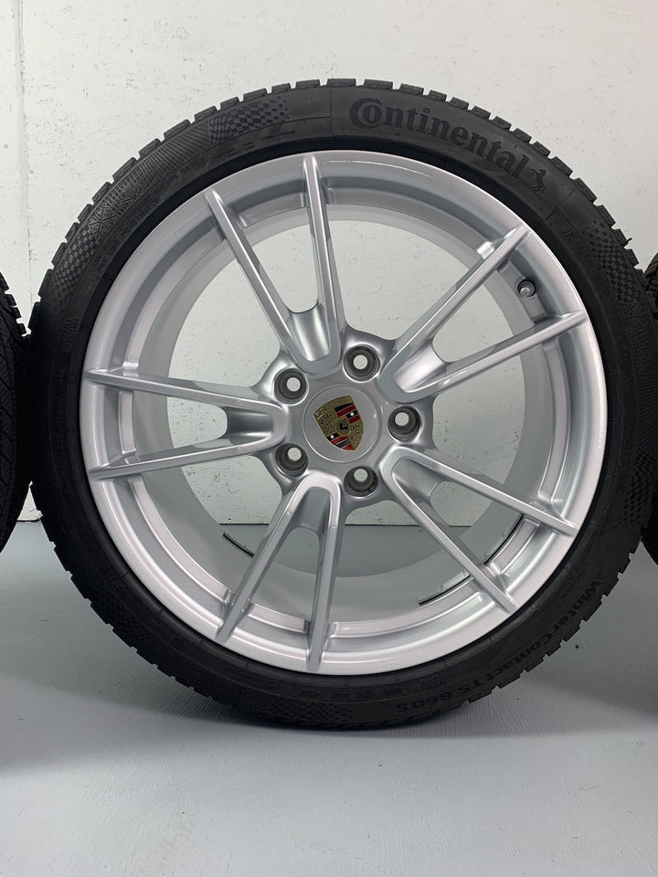 Porsche 992.1 19/20 Zoll Winterräder Continental NUR 500KM DOT2022