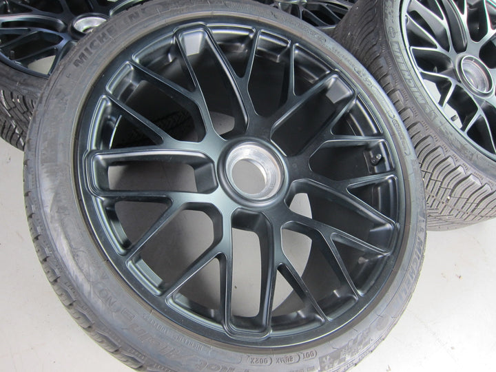 Porsche 991.1 20 Zoll GTS Winter Räder Michelin 6,5-7mm TOP