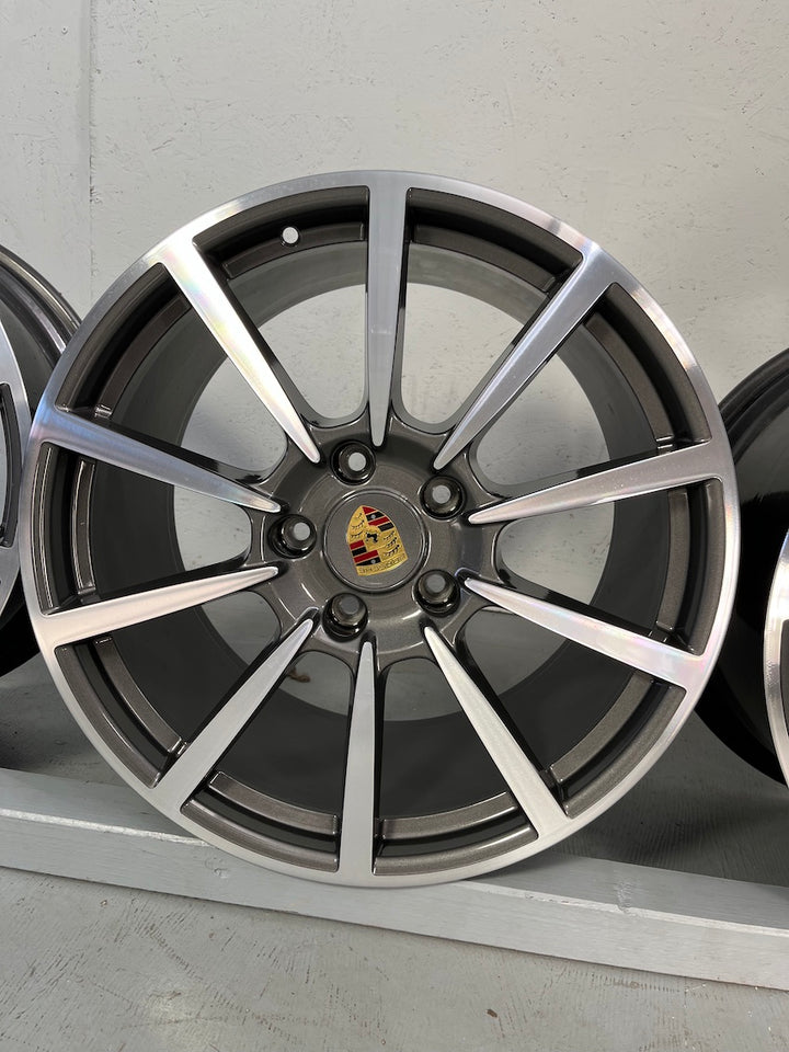 Porsche 991.2 20 Zoll Carrera Classic II Felgen C2 S Heckantrieb