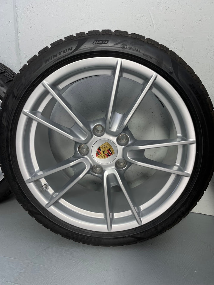 Porsche 992 19/20 Zoll Carrera C4 C2 4S Winter Pirelli 7,5mm DOT2019