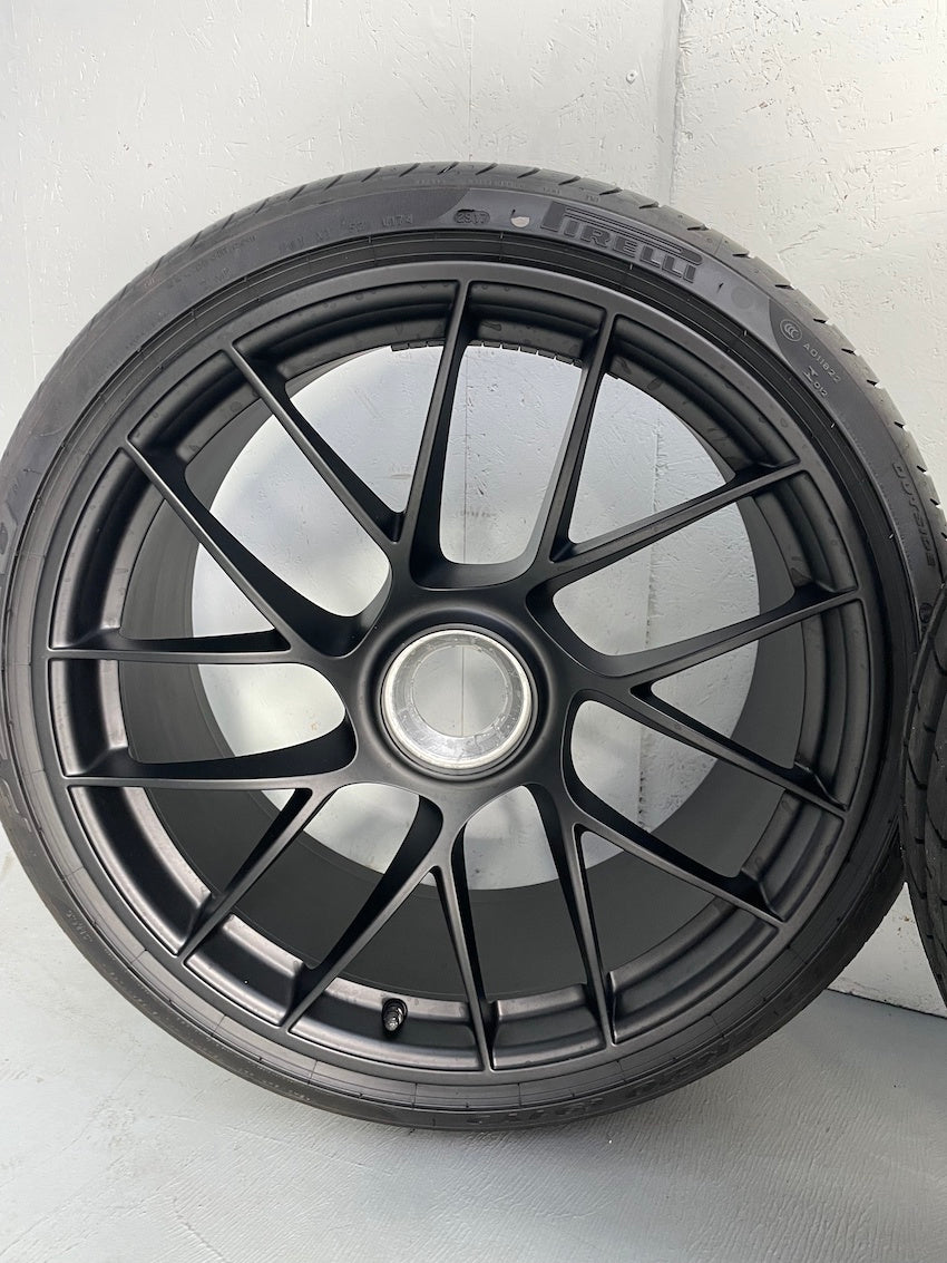 PORSCHE 991.2 20 ZOLL GTS Sommer Pirelli P-Zero N-1 TOP