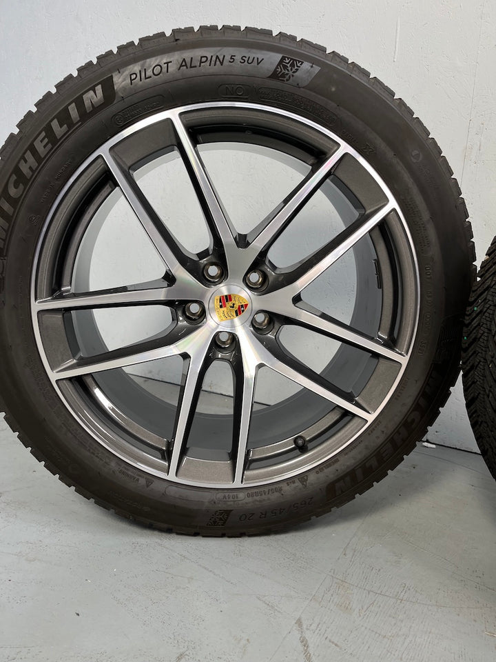 Porsche Macan III Macan S WINTER RÄDER Michelin nur 1900Km DOT2022