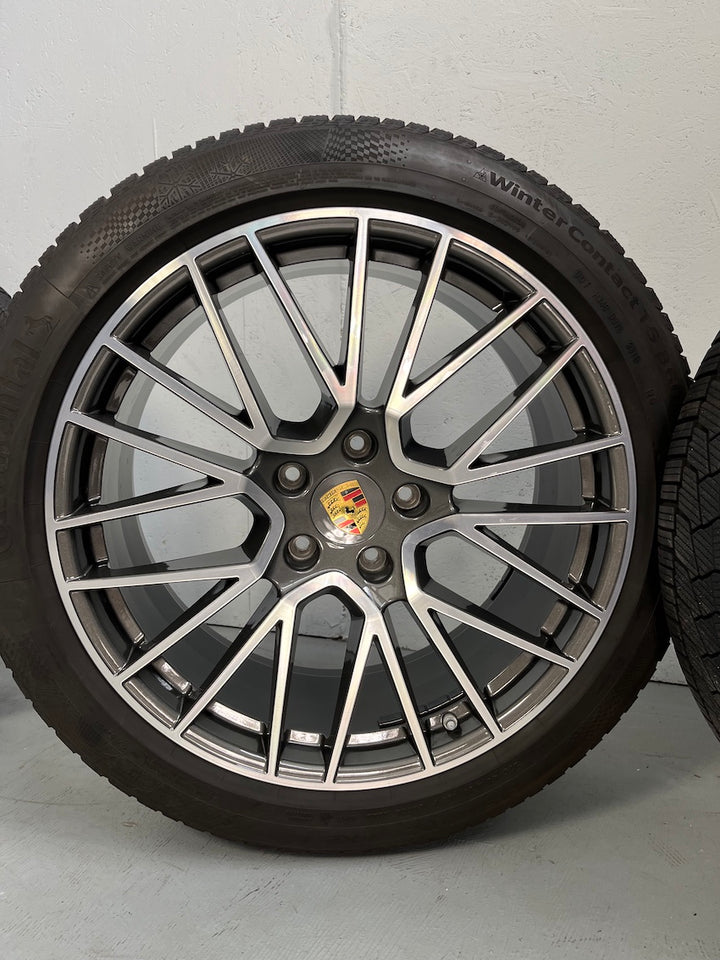 Porsche Cayenne E3 I 9Y0 21 Zoll RS Spyder Winter Räder Conti MwSt.awb.