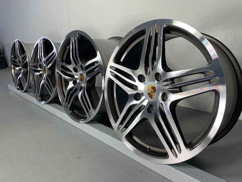 Porsche 997 19 Zoll Turbo C2 Felgen 8J+11J ET 67