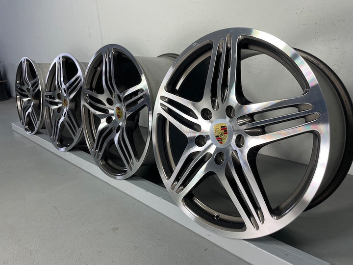 Porsche 997 19 Zoll Turbo C2 Felgen 8J+11J ET 67