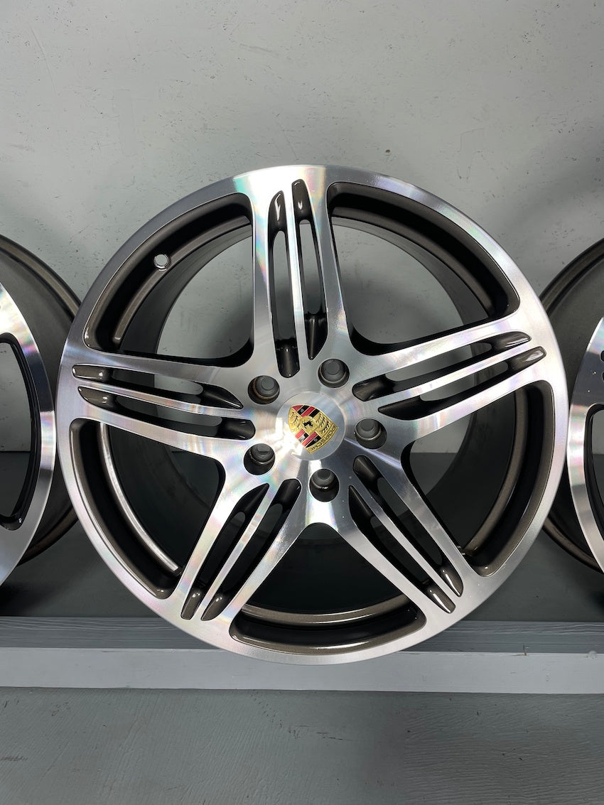 Porsche 997 19 Zoll Turbo C2 Felgen 8J+11J ET 67