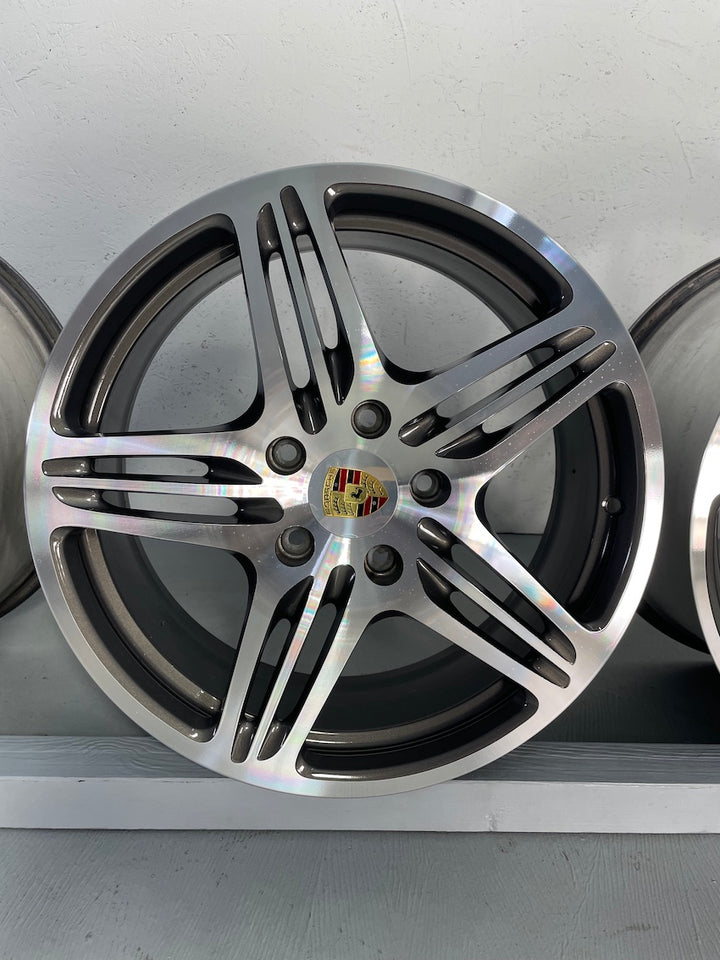 Porsche 997 19 Zoll Turbo C2 Felgen 8J+11J ET 67