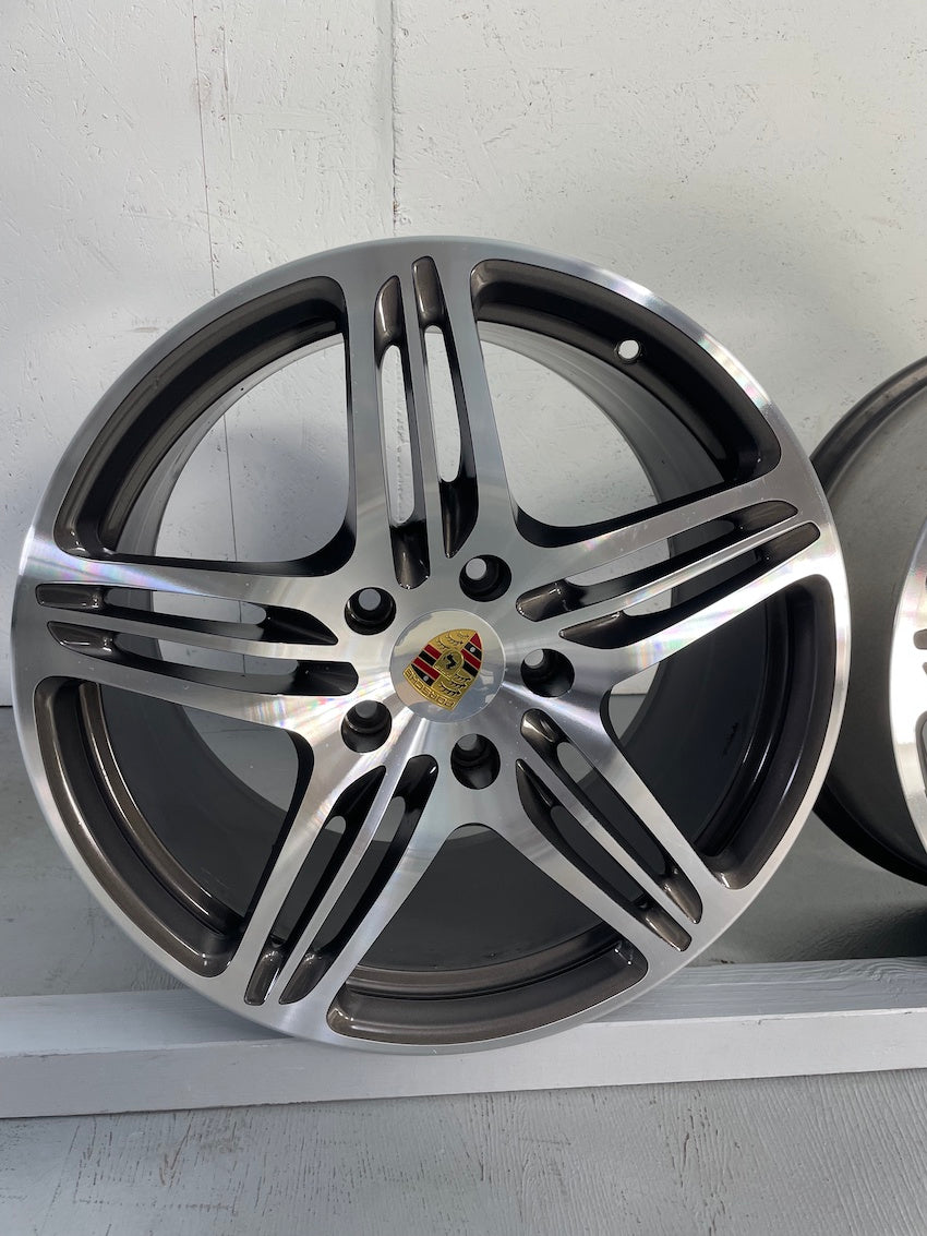 Porsche 997 19 Zoll Turbo C2 Felgen 8J+11J ET 67