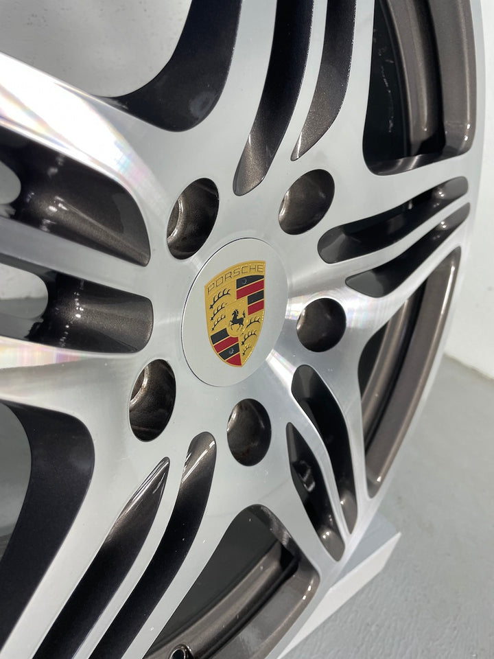 Porsche 997 19 Zoll Turbo C2 Felgen 8J+11J ET 67