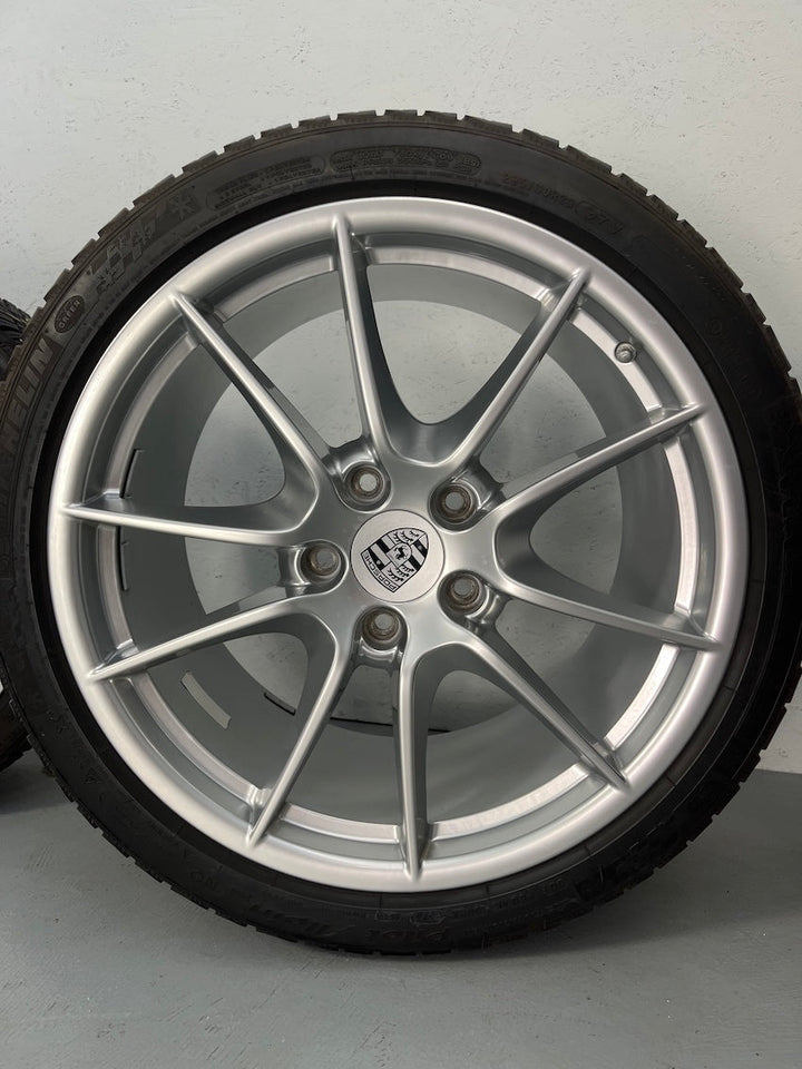 Porsche 991.1 20 Zoll Carrera S Winter Michelin C4 4S DOT2019/20 NEUREIFEN