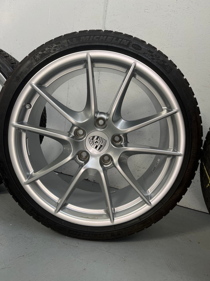 Porsche 991.1 20 Zoll Carrera S Winter Michelin C4 4S DOT2019/20 NEUREIFEN