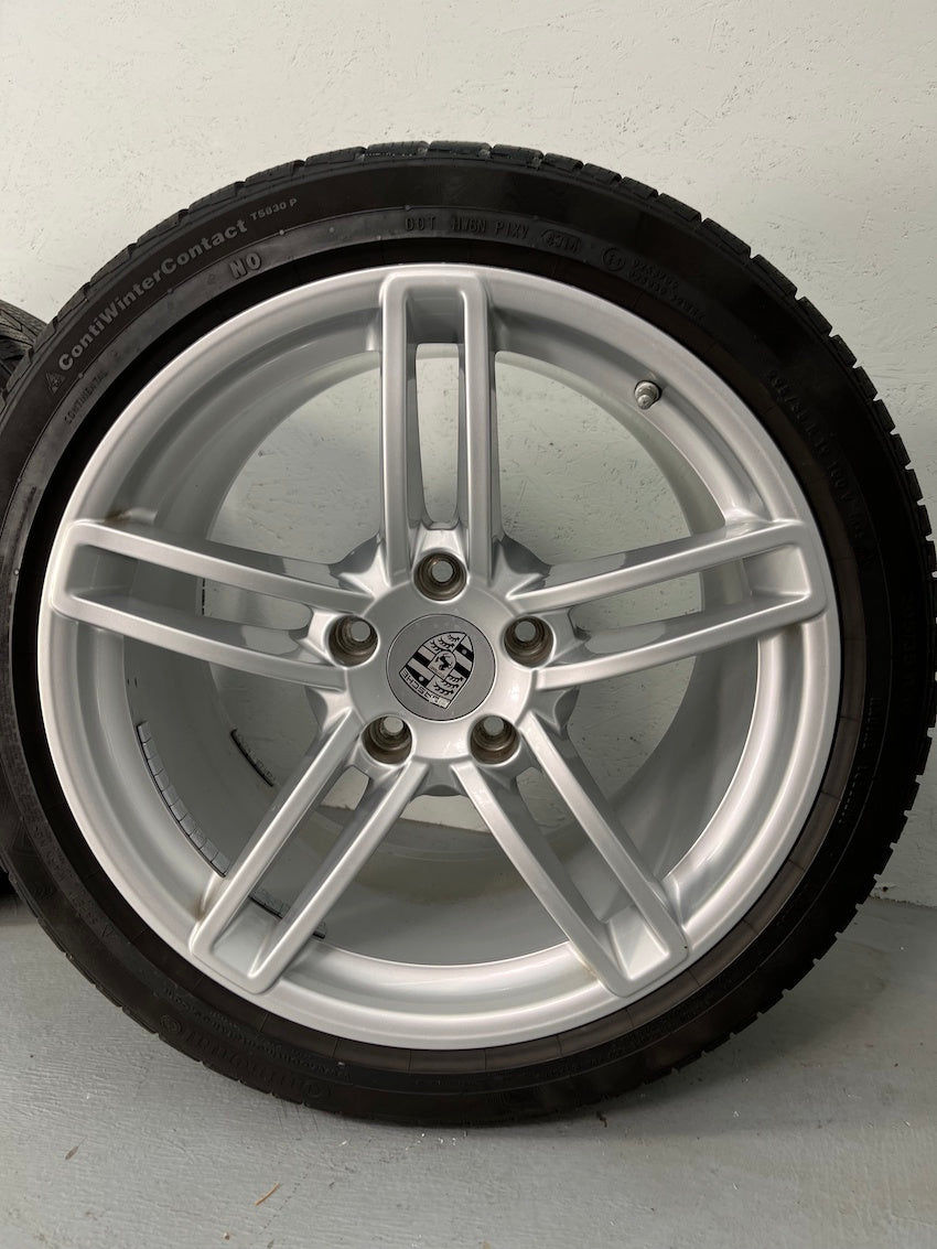 Porsche 991.1 19 Zoll Carrera V 4S C4 Winter Räder Conti 6-7,5mm