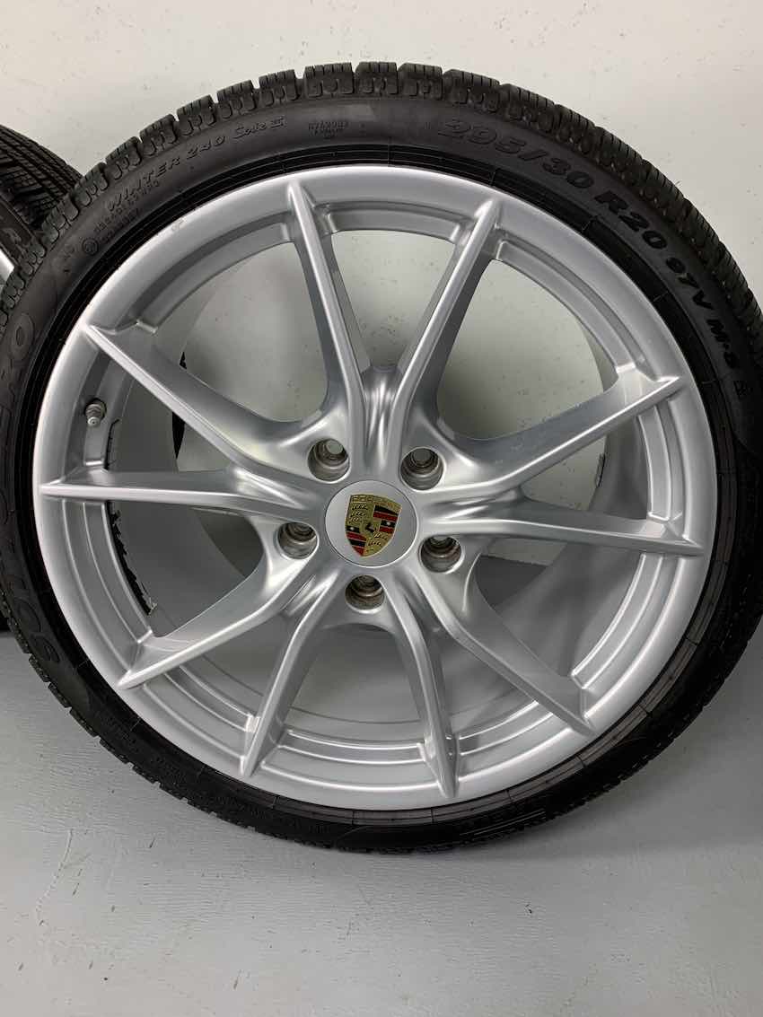 Porsche 991.2 20 Zoll Carrera S C2 Winter Räder Pirelli neuwertige Felgen