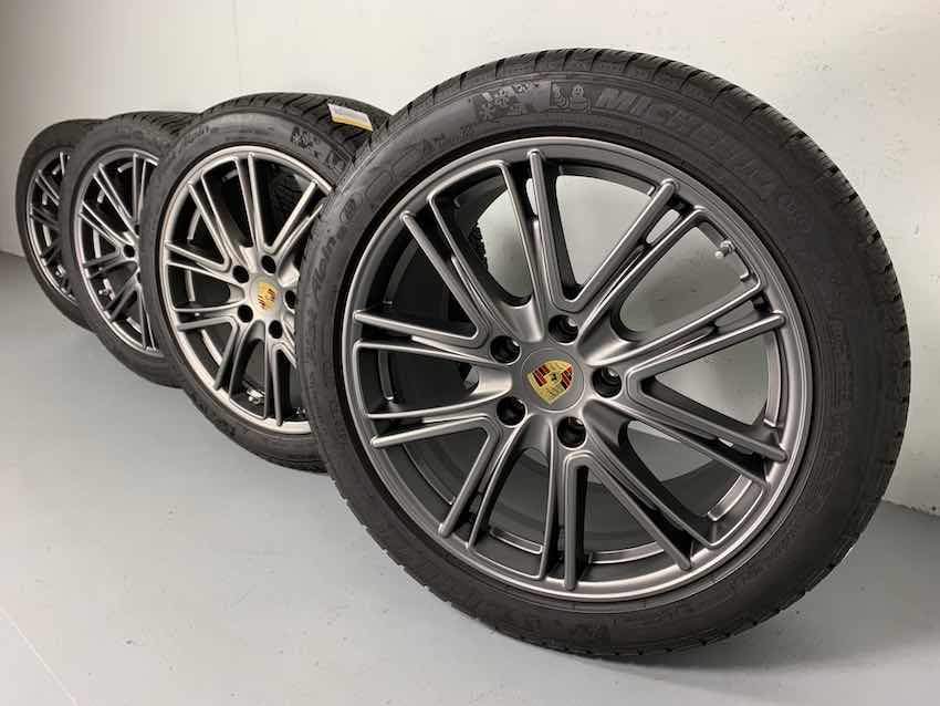 Porsche Panamera 971 20 Zoll  Exclusive Design Winter Räder Michelin platinum