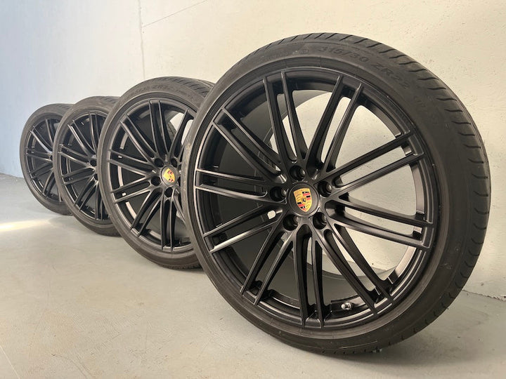 Porsche Cayenne 22 Zoll E3 9Y0 Turbo Sommer Räder mattschwarz TOP