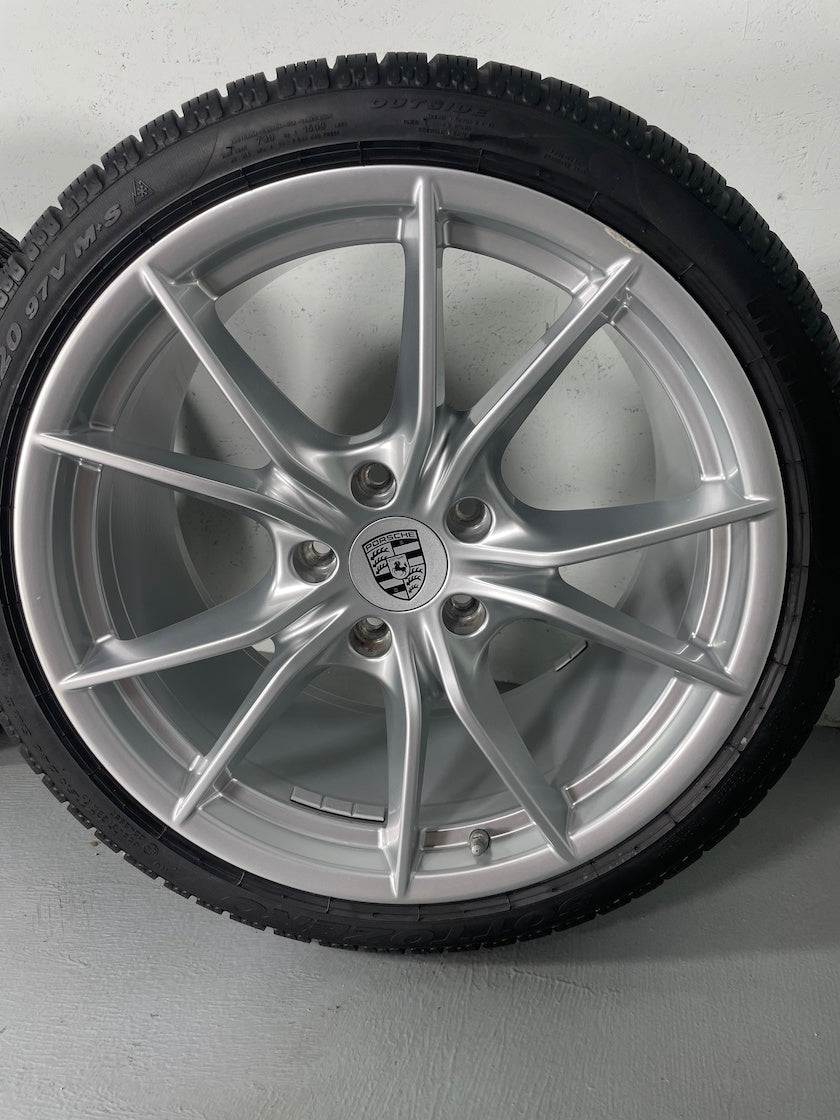 Porsche 991.2 20 Zoll Carrera S Winter Räder Pirelli 4S C4 6,5-7mm