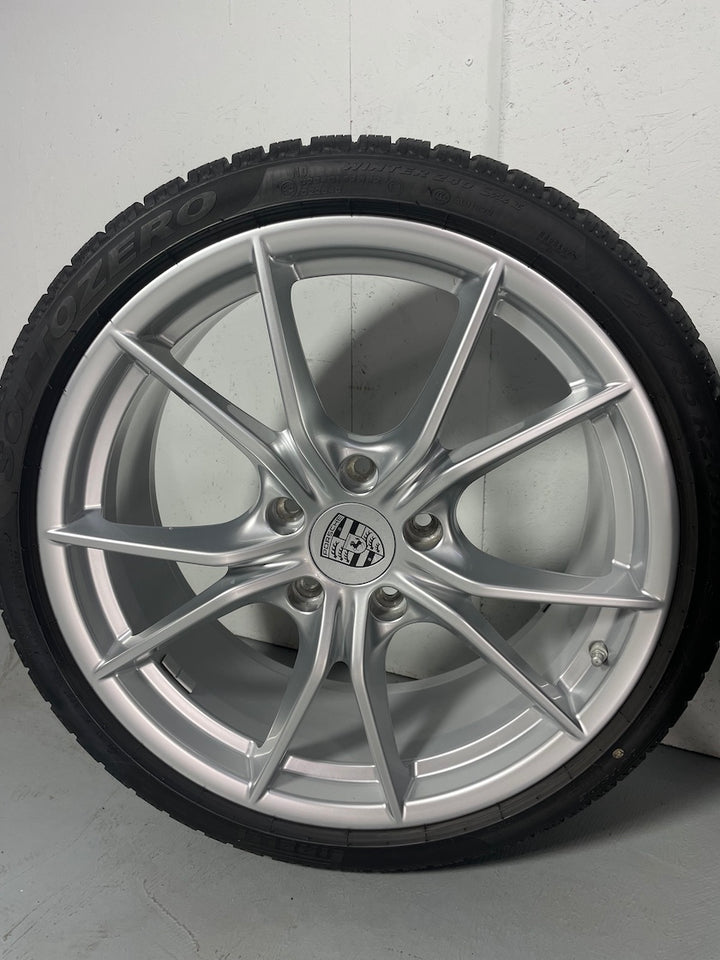 Porsche 991.2 20 Zoll Carrera S Winter Räder Pirelli 4S C4 6,5-7mm