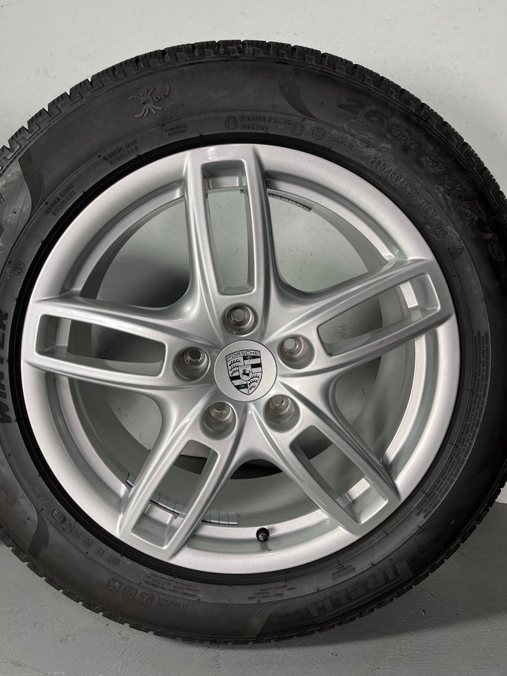 Porsche Cayenne 19 Zoll Winter Räder 958 E2 PIRELLI 7mm DOT2018