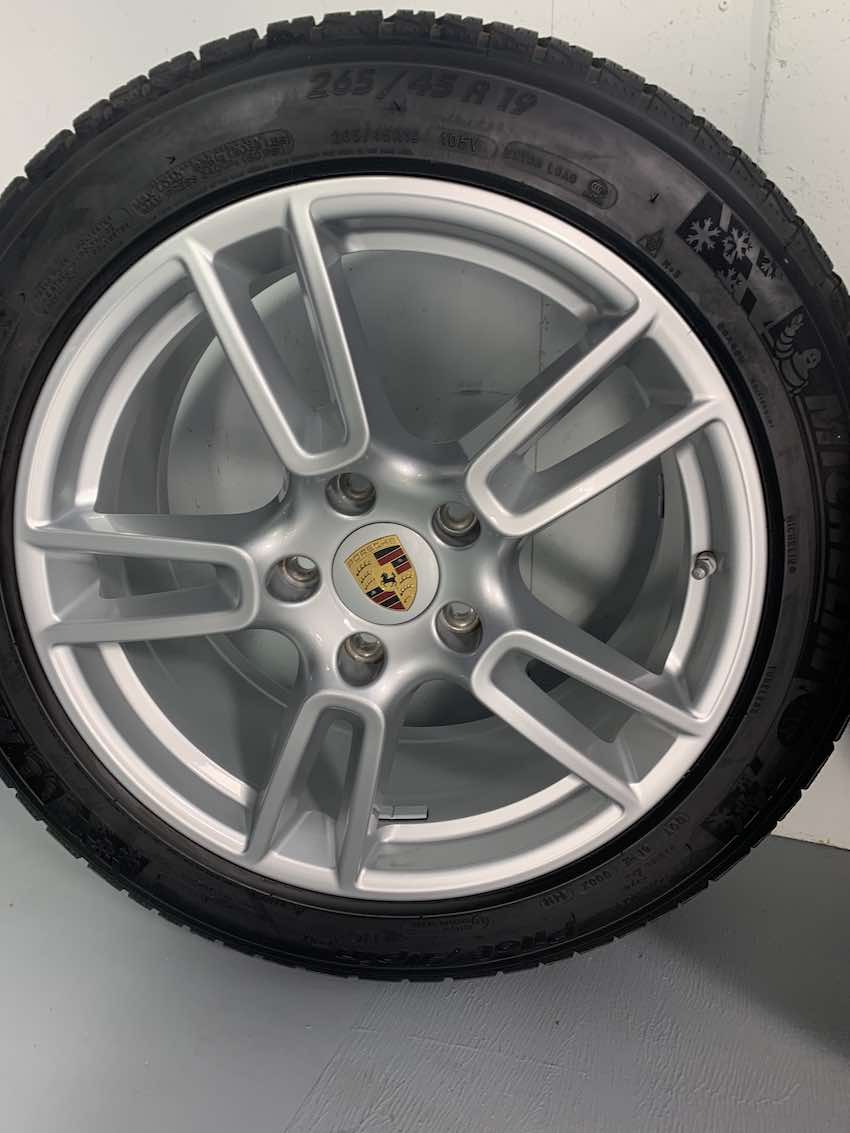 PORSCHE PANAMERA 971 19 ZOLL WINTER RÄDER Michelin MwSt.awb.
