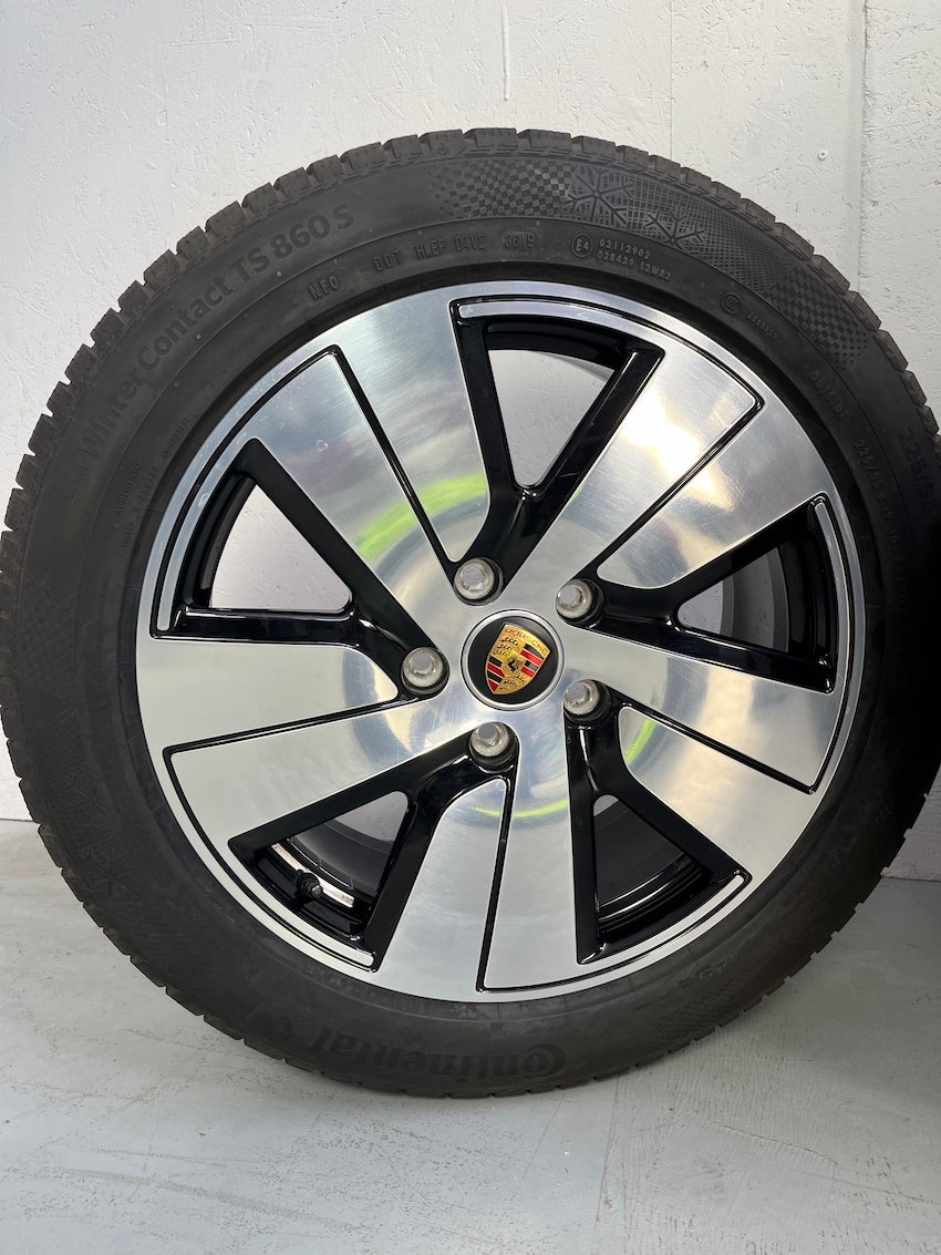 Porsche Taycan J1 II 19 Zoll Aero Winterräder Conti DOT2025 NUR 500KM NEU