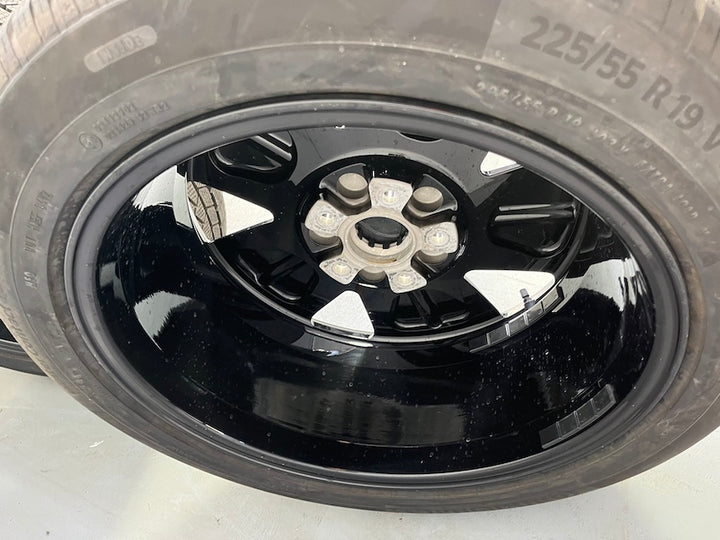 Porsche Taycan J1 II 19 Zoll Aero Winterräder Conti DOT2025 NUR 500KM NEU
