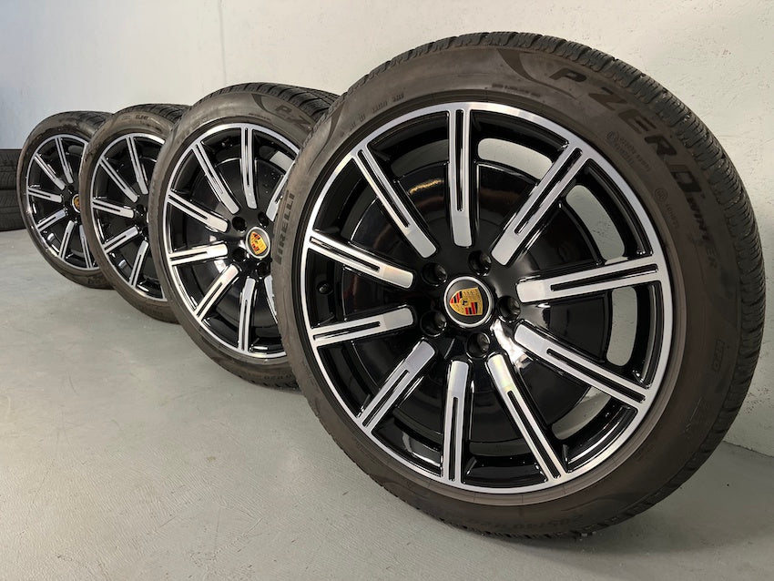 Porsche Taycan 20 Zoll Sport Aero Winterräder Pirelli MwSt.