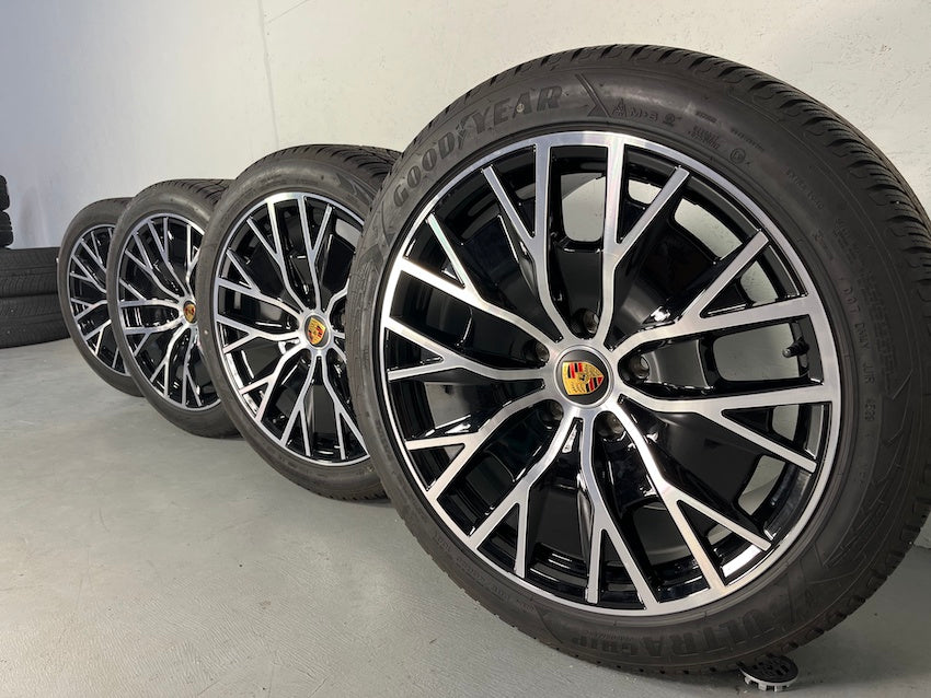 Porsche Taycan 20 Zoll TURBO S AERO DESIGN Winterräder 7,5-8mm TOP