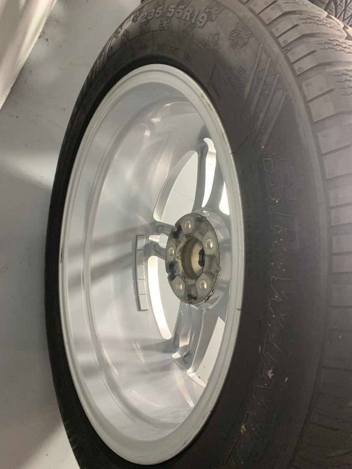 Porsche Macan III 19 Zoll Winter Räder Dunlop NUR 1200Km DOT2021