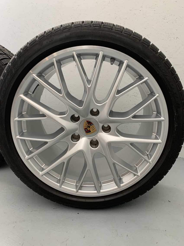 Porsche Panamera 21 Zoll Sport Design 971 Winter Räder Pirelli DOT2021 1200KM